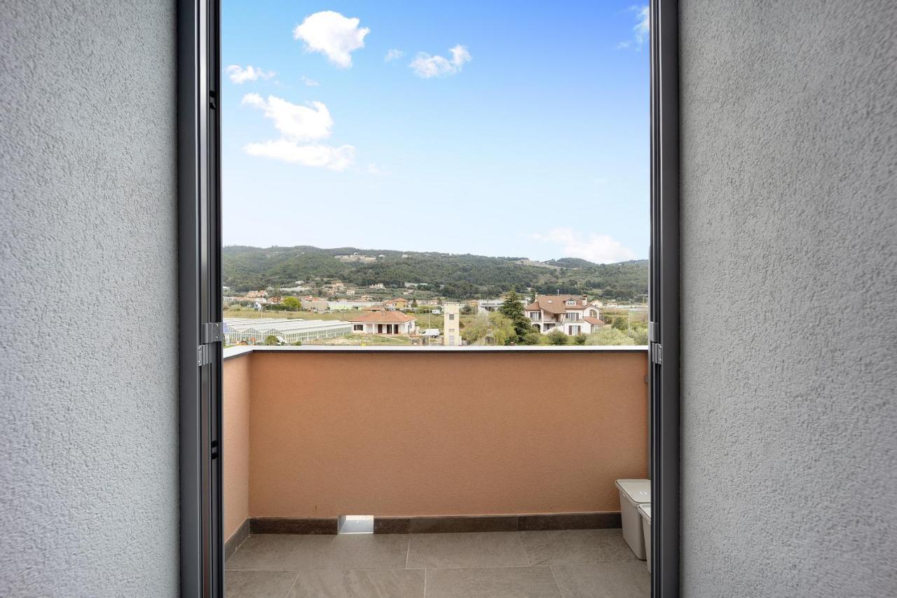 Antichi Ricordi - Il Nido Apartment Molino Nuovo  Luaran gambar