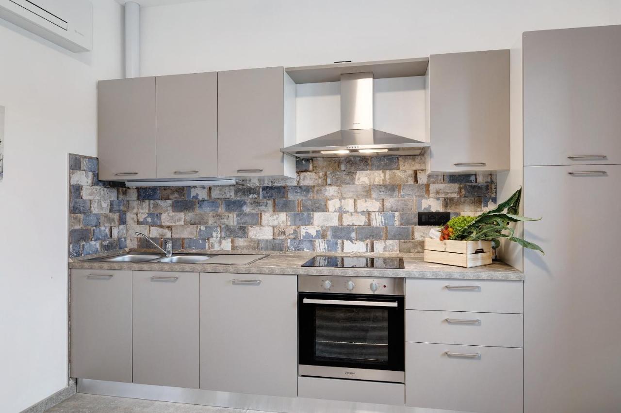 Antichi Ricordi - Il Nido Apartment Molino Nuovo  Luaran gambar