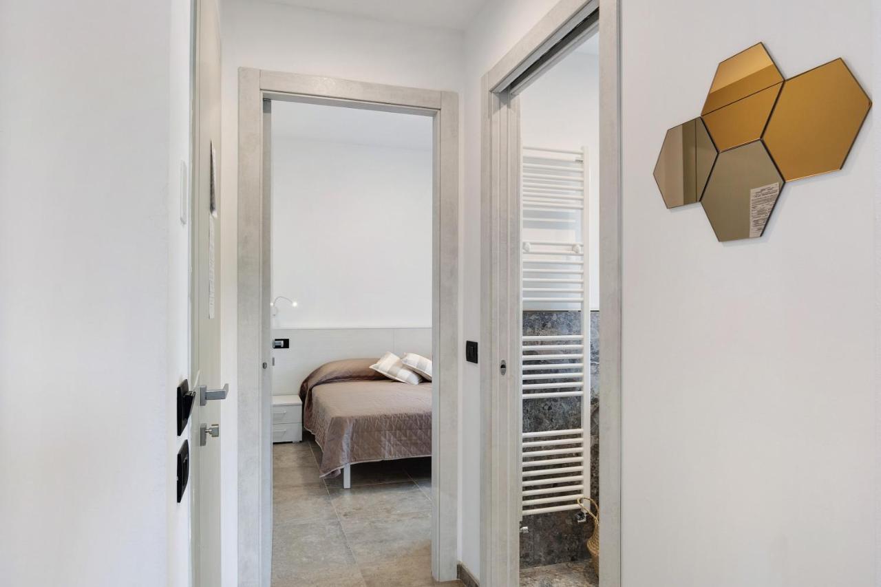Antichi Ricordi - Il Nido Apartment Molino Nuovo  Luaran gambar